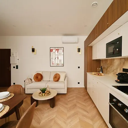 Apartment Lavie Maison Marais Sauna Hot Tub *