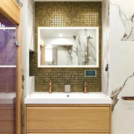 Lavie Maison Marais Sauna Hot Tub Apartment Paris